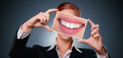 6 طرق لتحسين أسنانك من أجل الأبتسامة